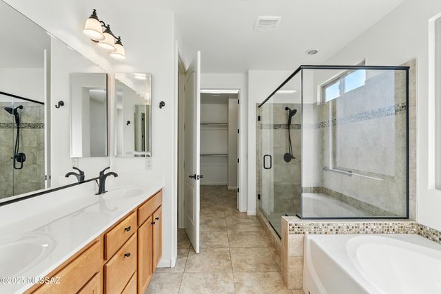 1979 E Orinda Lane, Green Valley, AZ 85614