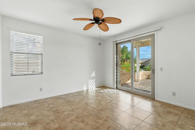 1979 E Orinda Lane, Green Valley, AZ 85614