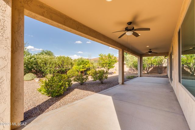 1979 E Orinda Lane, Green Valley, AZ 85614