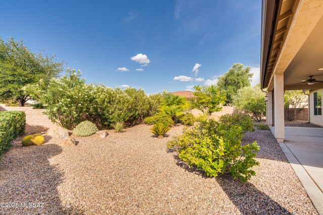 1979 E Orinda Lane, Green Valley, AZ 85614