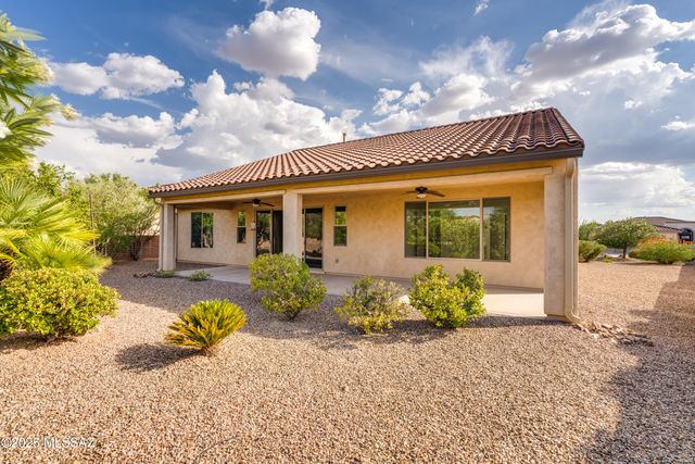 1979 E Orinda Lane, Green Valley, AZ 85614