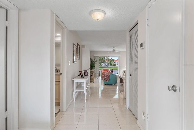 6077 BAHIA DEL MAR BOULEVARD 119, St Petersburg, FL 33715