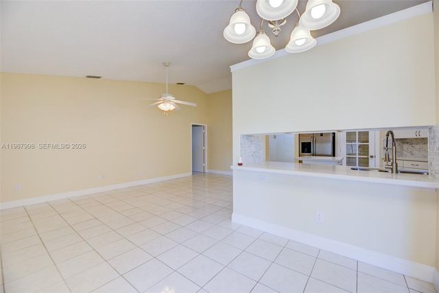 7328 NW 21st St, Margate, FL 33063