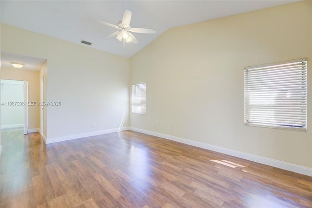 7328 NW 21st St, Margate, FL 33063