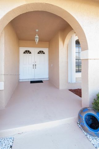 7328 NW 21st St, Margate, FL 33063