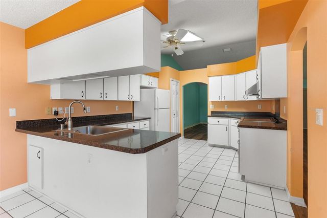 21905 KING ALFRED STREET, Leesburg, FL 34748