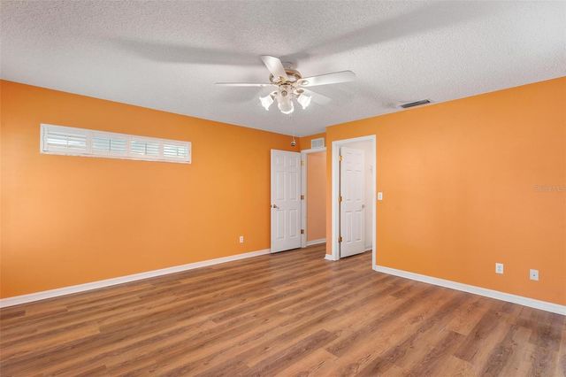 21905 KING ALFRED STREET, Leesburg, FL 34748