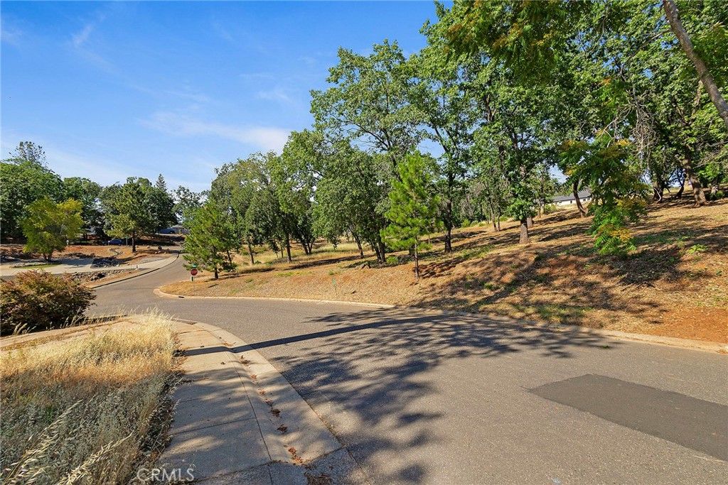 Image 8 of property listing at 5760 Hollis Hill, Paradise, CA 95969