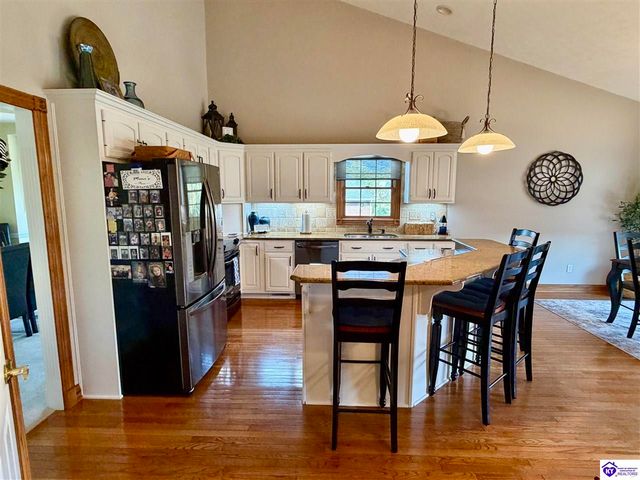 501 Maple Crest Way, Elizabethtown, KY 42701