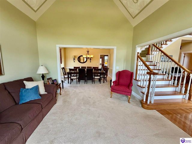 501 Maple Crest Way, Elizabethtown, KY 42701