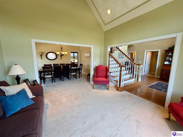501 Maple Crest Way, Elizabethtown, KY 42701