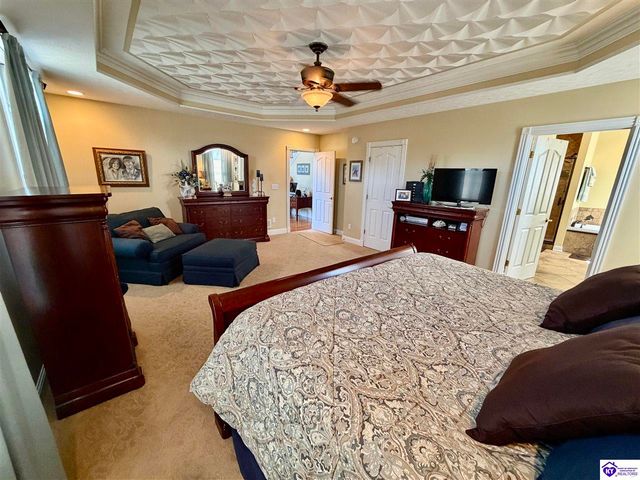 501 Maple Crest Way, Elizabethtown, KY 42701