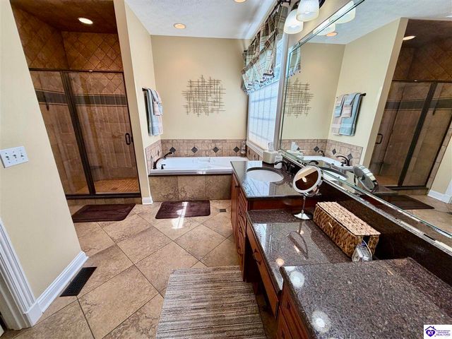 501 Maple Crest Way, Elizabethtown, KY 42701