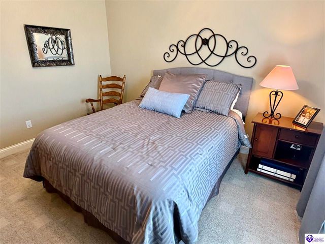501 Maple Crest Way, Elizabethtown, KY 42701