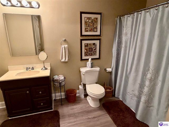 501 Maple Crest Way, Elizabethtown, KY 42701