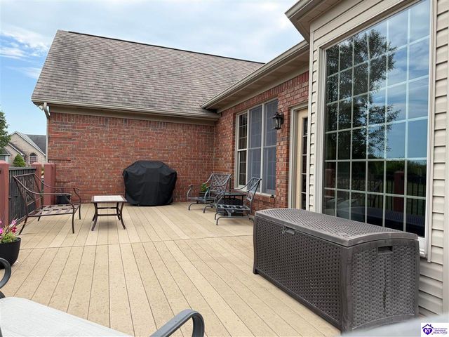 501 Maple Crest Way, Elizabethtown, KY 42701