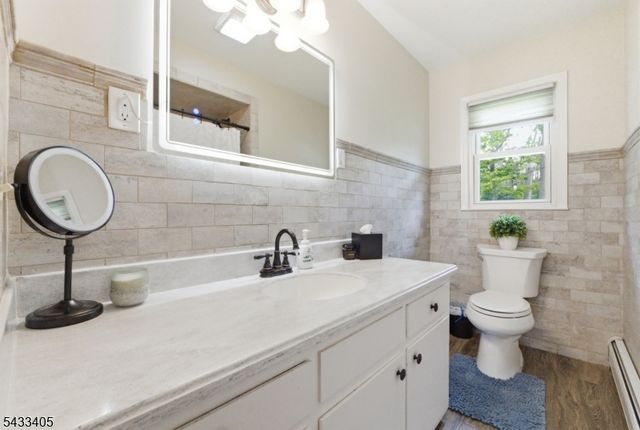 77 Decker Pond Rd, Green Twp., NJ 07821