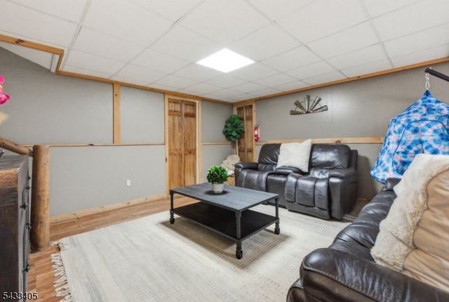 77 Decker Pond Rd, Green Twp., NJ 07821