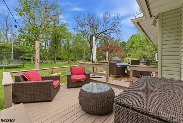 77 Decker Pond Rd, Green Twp., NJ 07821