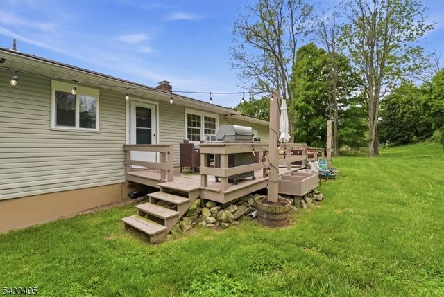 77 Decker Pond Rd, Green Twp., NJ 07821