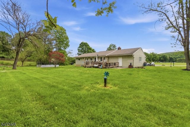 77 Decker Pond Rd, Green Twp., NJ 07821