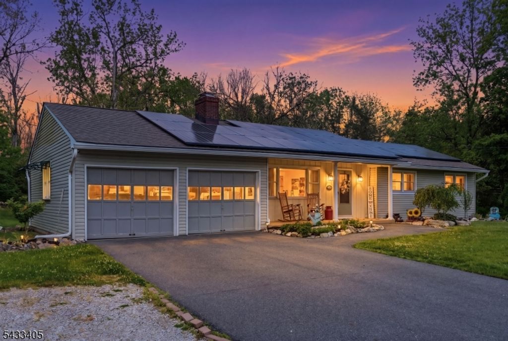 77 Decker Pond Rd, Green Twp., NJ 07821