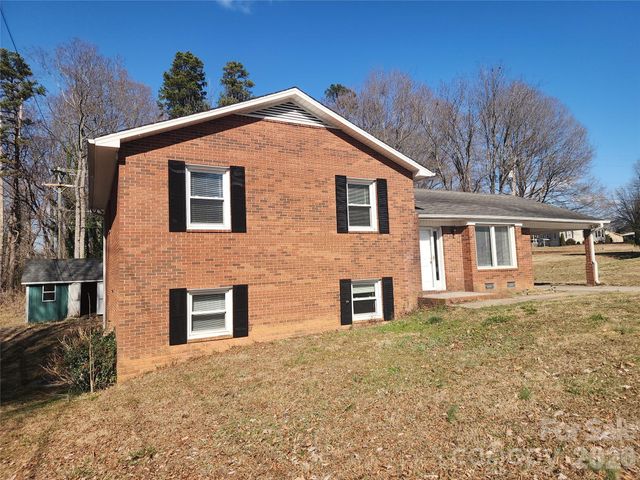 150 Autumn Leaf Road, Troutman, NC 28166