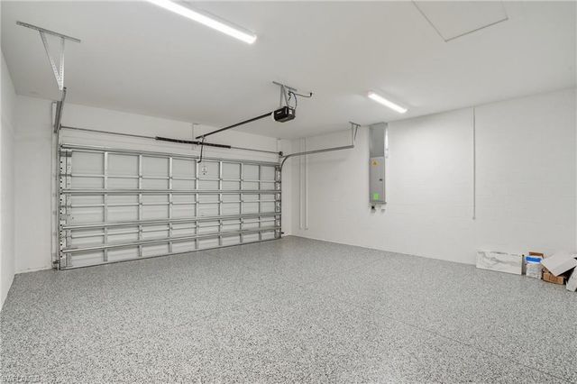 2148 Sequoia CT, Naples, FL 34120