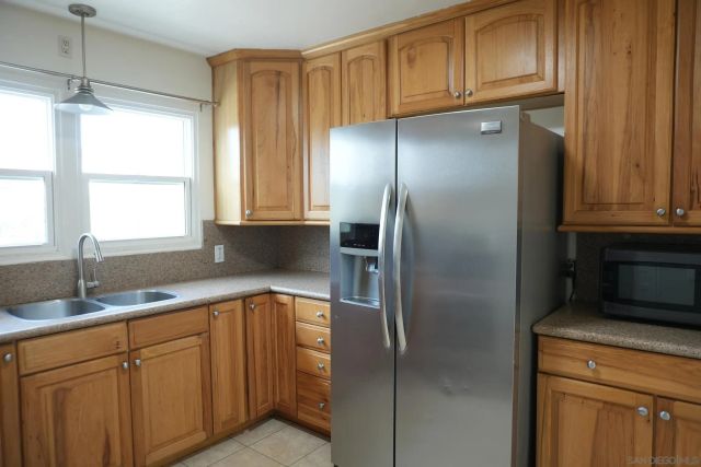 3860 Paula St., La Mesa, CA 91941