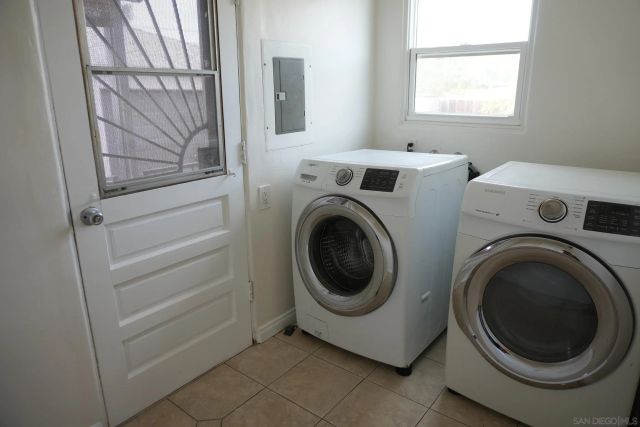 3860 Paula St., La Mesa, CA 91941