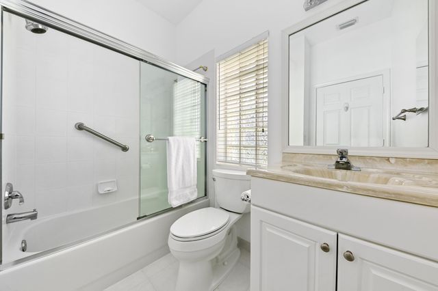 9142 Bay Point Circle, West Palm Beach, FL 33411