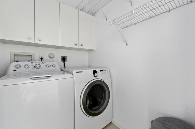 9142 Bay Point Circle, West Palm Beach, FL 33411