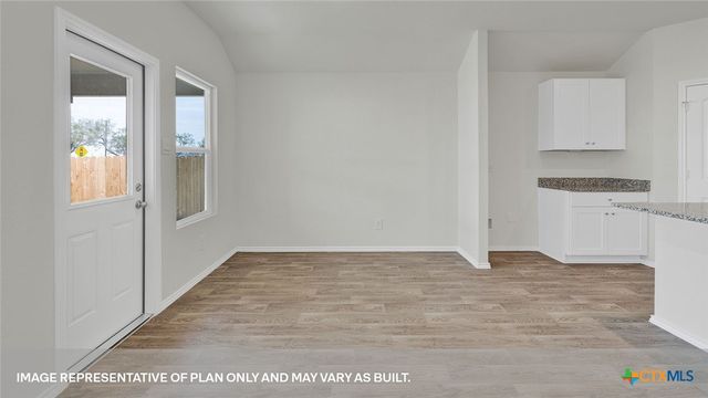 326 BLUETICK Trail, Seguin, TX 78155