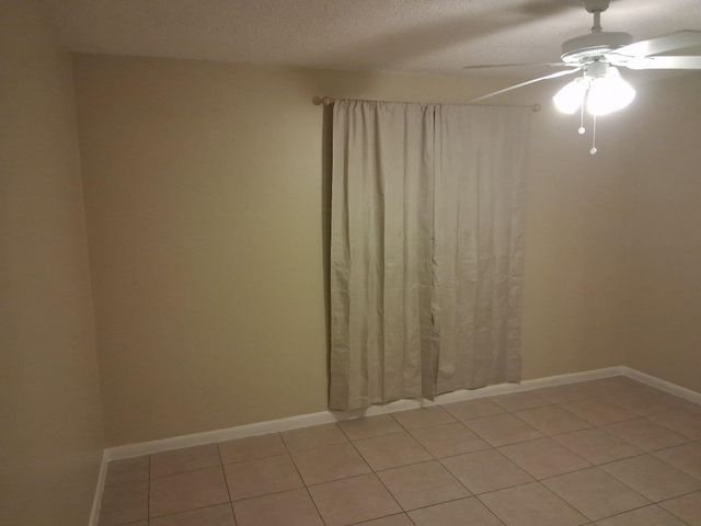 420 Fleming Avenue, Greenacres, FL 33463