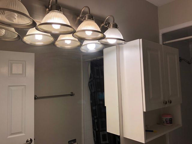 1211 Whispering Hills Court 1A, Naperville, IL 60540