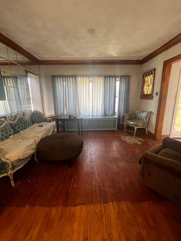 8723 S Hermitage Avenue, Chicago, IL 60620
