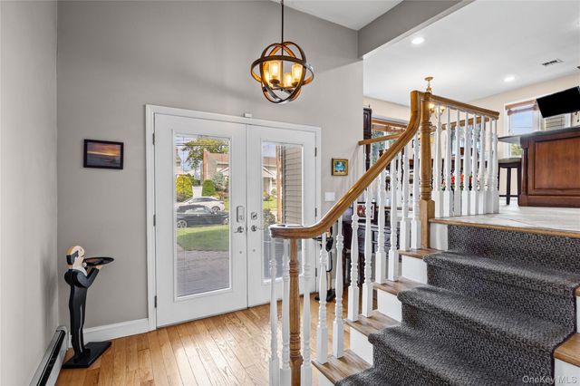 2056 Ellen Drive, Merrick, NY 11566