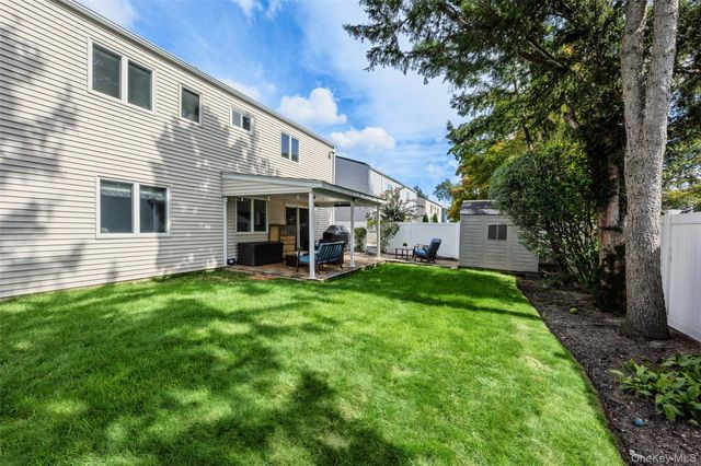 2056 Ellen Drive, Merrick, NY 11566
