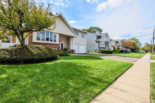2056 Ellen Drive, Merrick, NY 11566