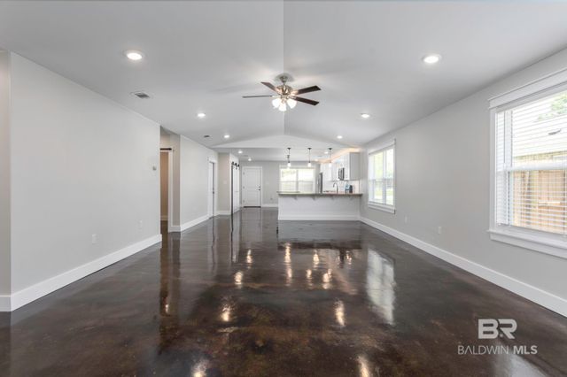 17126 Sugar Loop, Foley, AL 36535