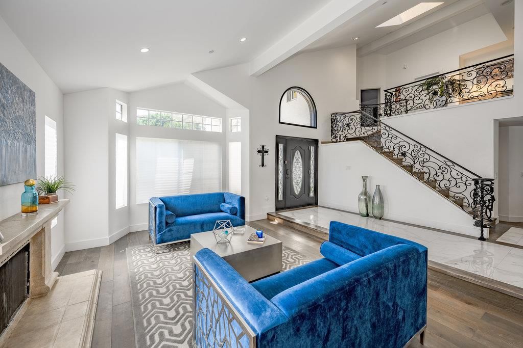 17813 Oakrock Court, Granada Hills, CA 91344 — photo 5