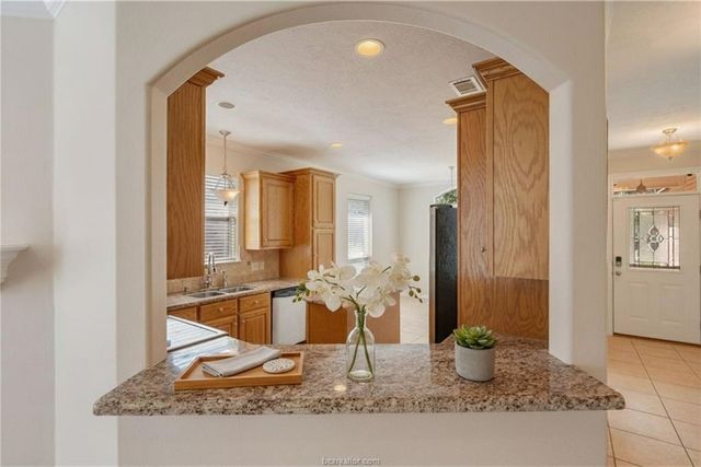 114 Rugen Lane, College Station, TX 77845