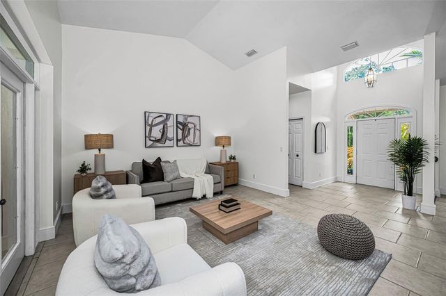 1680 SPARKLING COURT, Dunedin, FL 34698