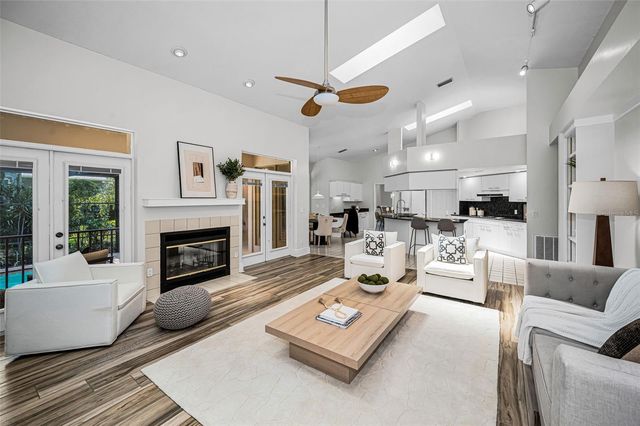 1680 SPARKLING COURT, Dunedin, FL 34698