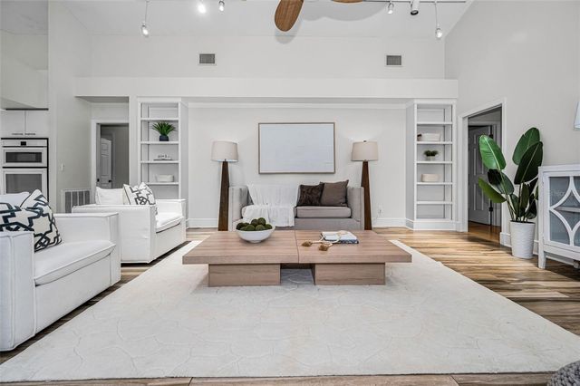 1680 SPARKLING COURT, Dunedin, FL 34698