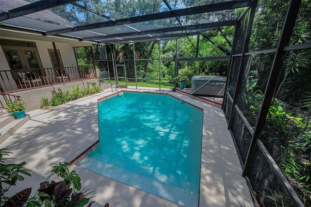 1680 SPARKLING COURT, Dunedin, FL 34698