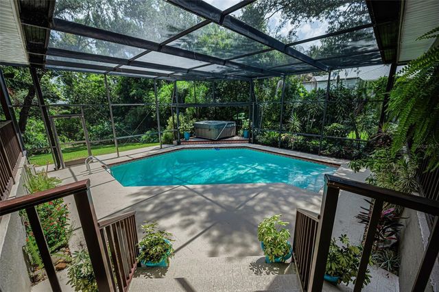 1680 SPARKLING COURT, Dunedin, FL 34698