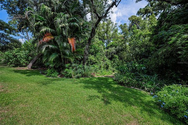 1680 SPARKLING COURT, Dunedin, FL 34698