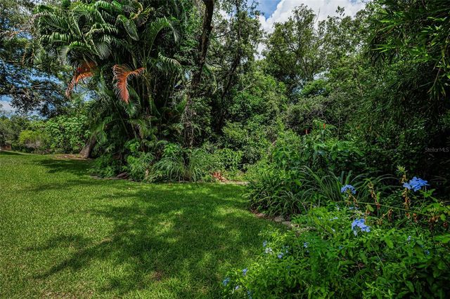 1680 SPARKLING COURT, Dunedin, FL 34698