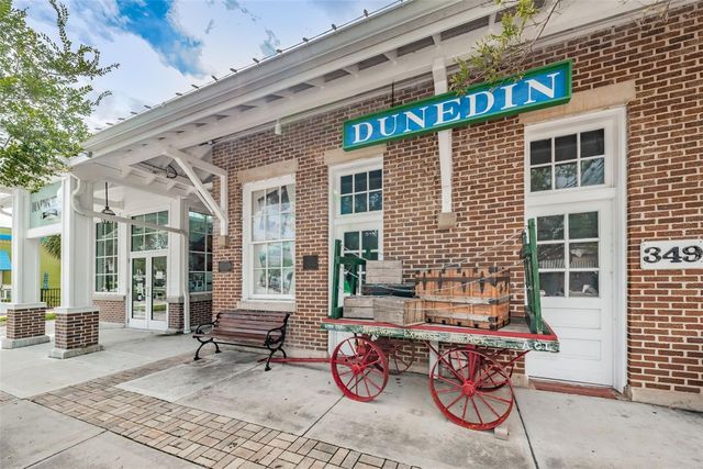 1680 SPARKLING COURT, Dunedin, FL 34698